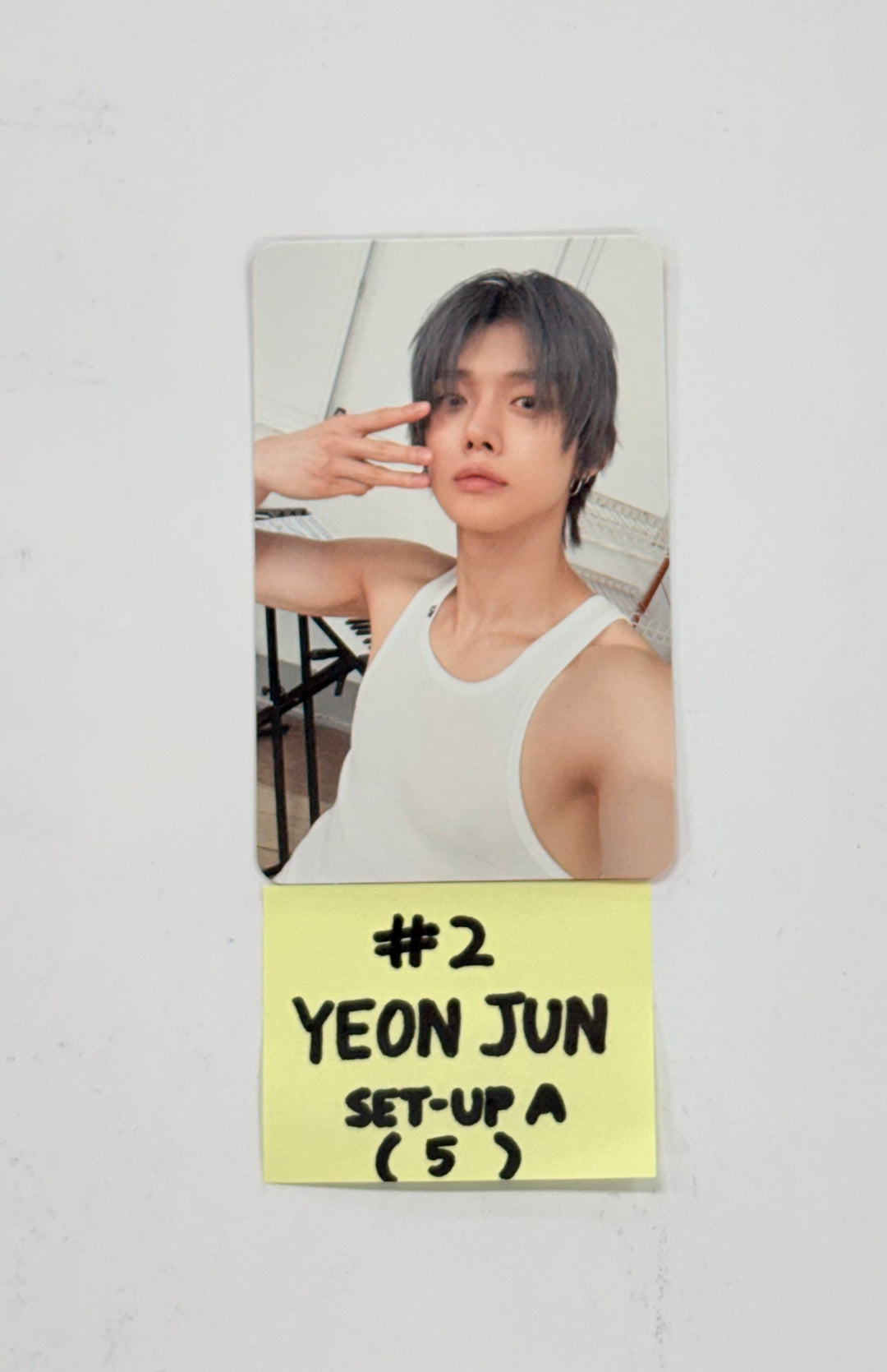YEONJUN (of TXT) "No Labels : Part 01" - Official Photocard [25.11.10]