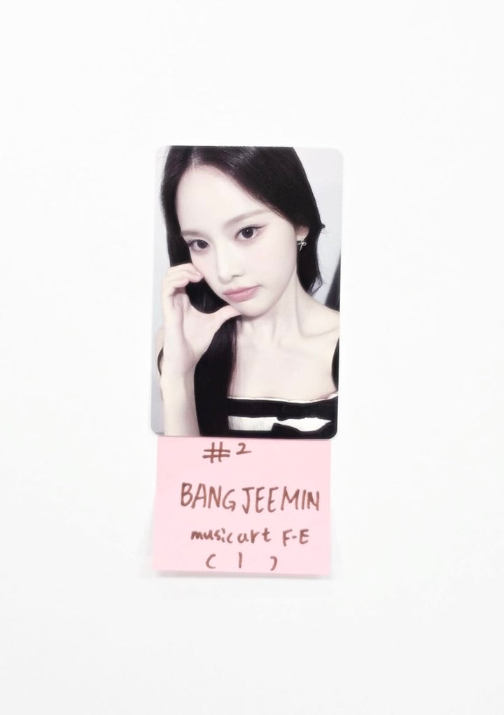 IZNA "Not Just Pretty" - MusicArt Fansign Event Photocard [25.11.11]