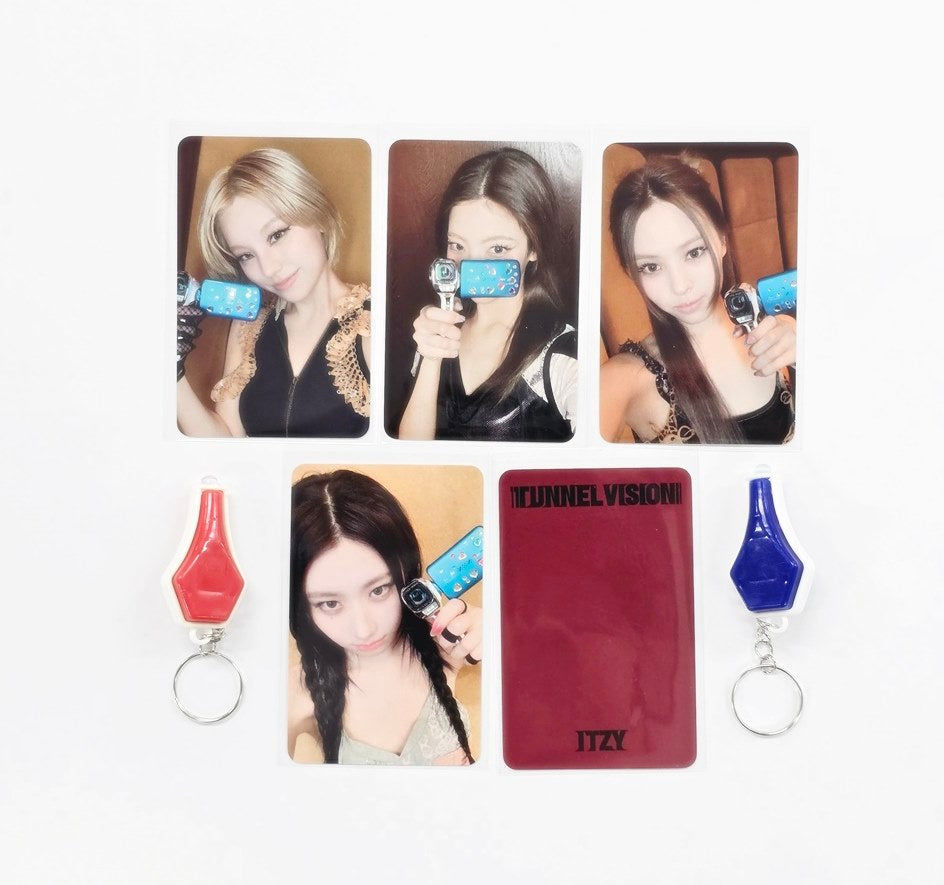 ITZY - "TUNNEL VISION" POP-UP Store MD Event Event Photocard [25.11.11]