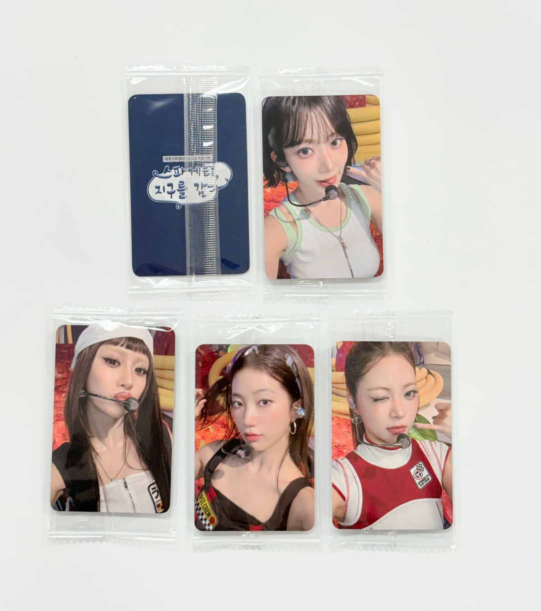 Le Sserafim "SPAGHETTI" - Ktown4U M2 Special Gift Event Photocard (Compact Ver.) [25.11.17]