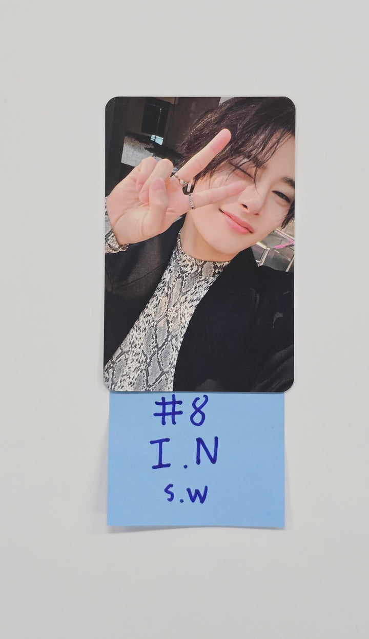 STRAY KIDS "SKZ IT TAPE ‘DO IT’" - Soundwave Pre-Order Benefit Photocard [25.11.26](Restocked12/19)