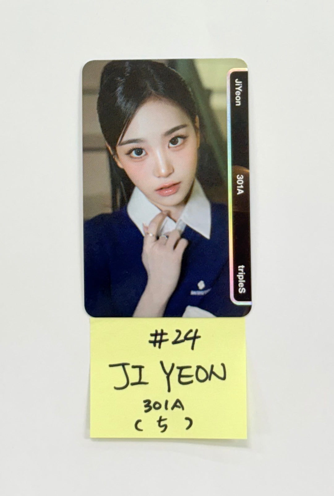 Triples_msnz "Beyond Beauty" - Official Photocard (Objekt Music Album ver.) [25.11.27](restocked 26.01.23)