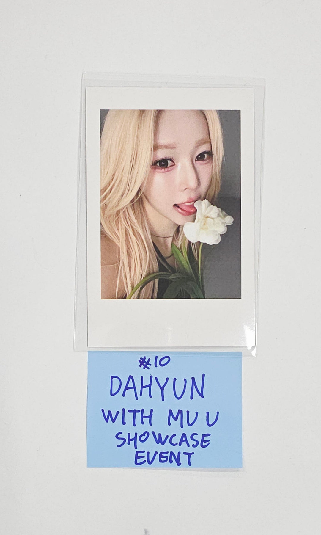 Triples_msnz "Beyond Beauty" - Withmuu Showcase Event Polaroid type Photocard (Objekt Music Album ver.) [25.12.02]