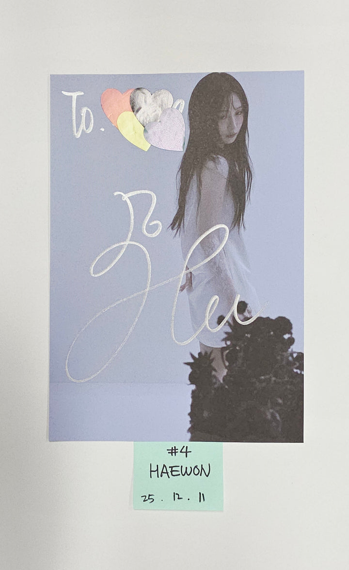 NMIXX "Blue Valentine" - A Cut Page From Fansign Event Album [25.12.11]