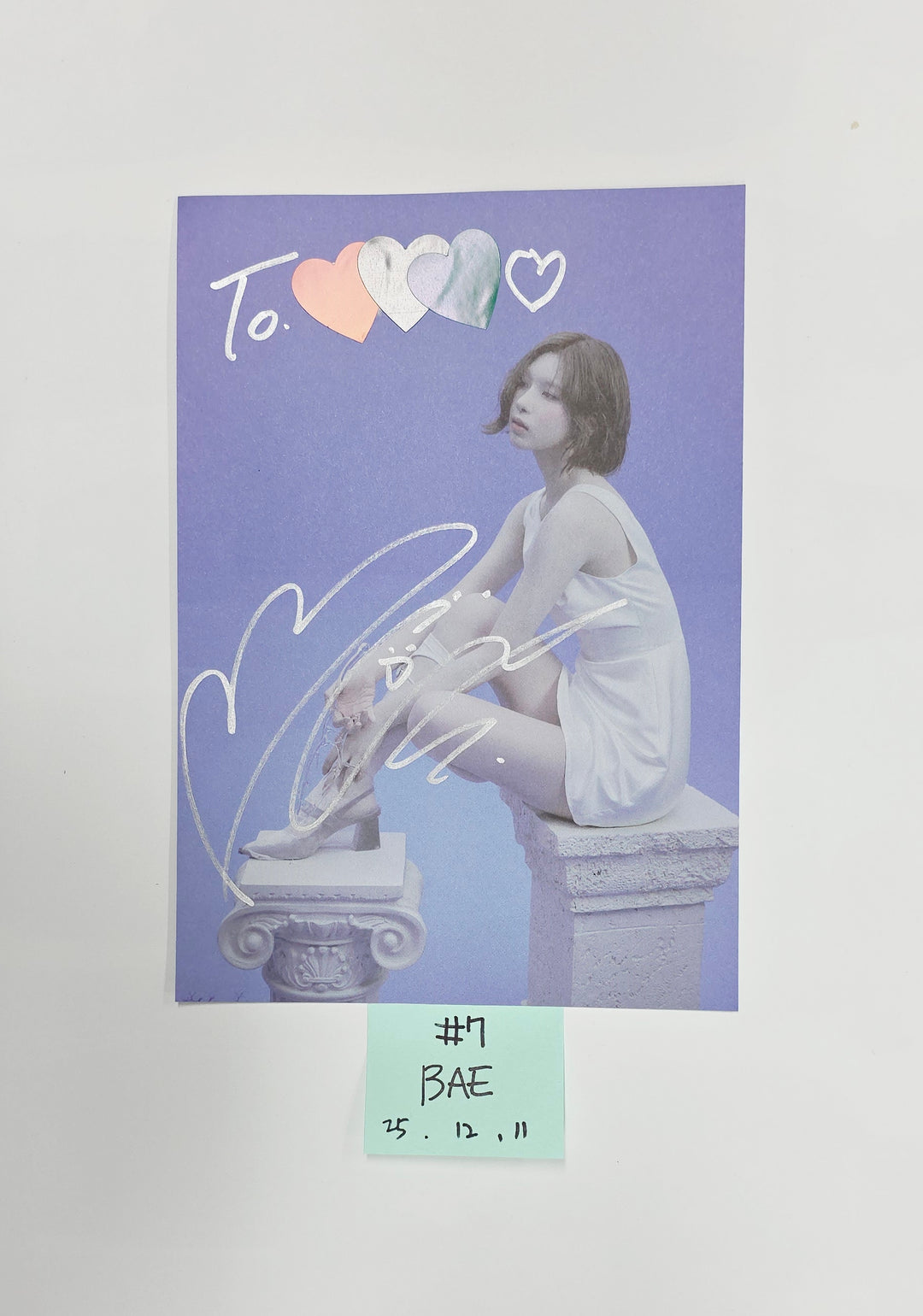 NMIXX "Blue Valentine" - A Cut Page From Fansign Event Album [25.12.11]