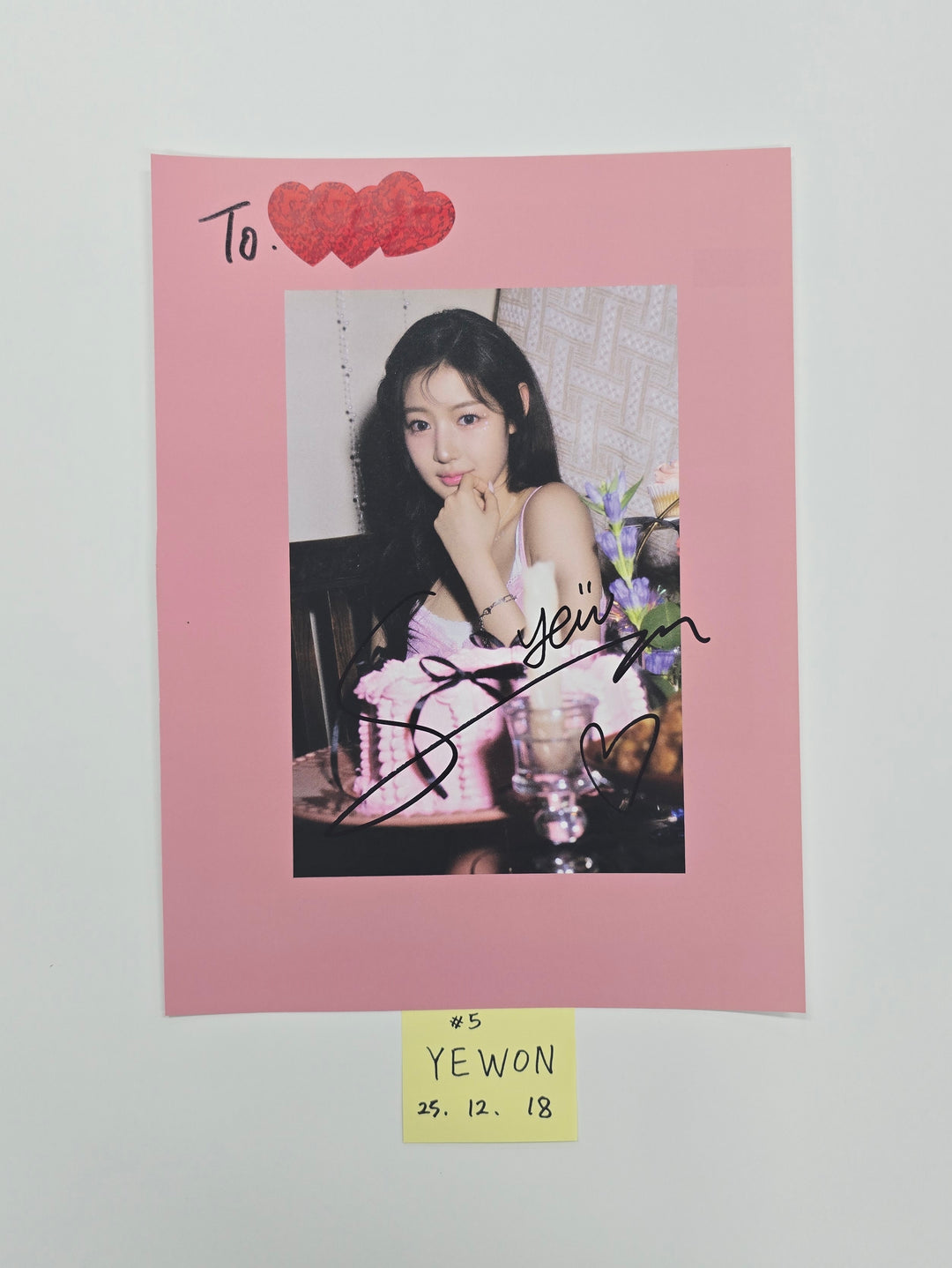 FIFTY FIFTY "Love Tune" - A Cut Page From Fansign Event Album [25.12.18]