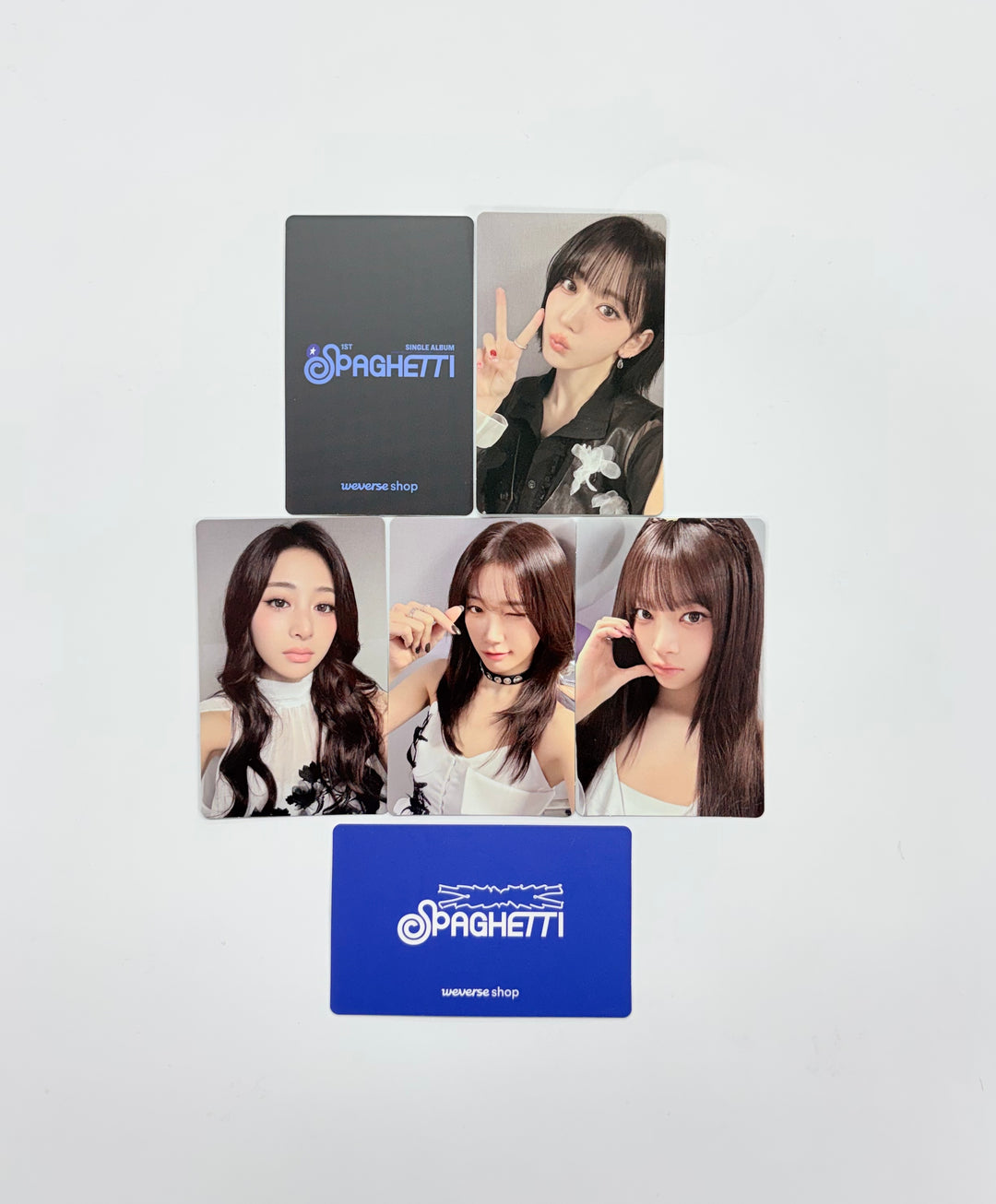 Le Sserafim "SPAGHETTI" - Weverse Shop "AAA 2025 LIVE" Special Gift Event Photocard (Compact Ver.) [25.12.22]