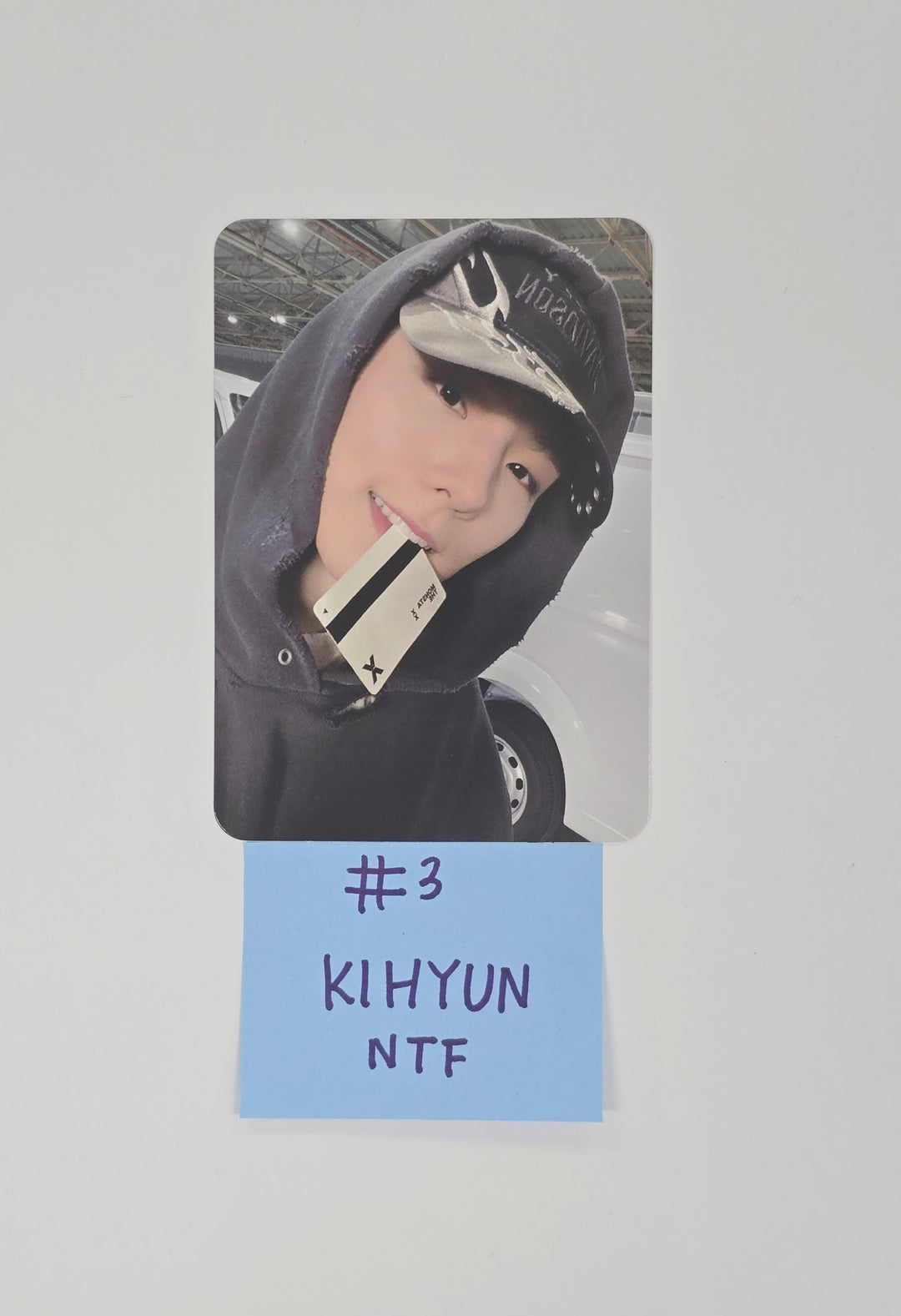 MONSTA X "THE X" - Broadcast Photocard [25.12.23]