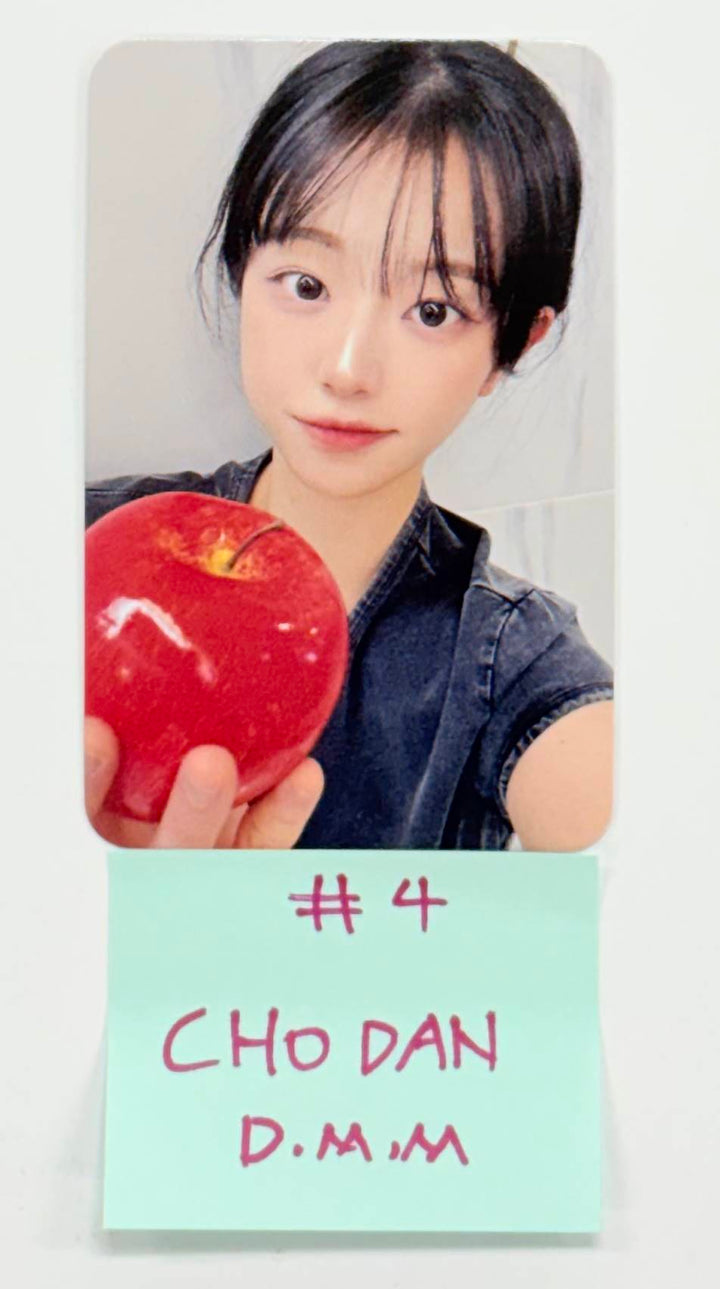 QWER - Dear My Muse Event Photocard (1) [25.12.30]