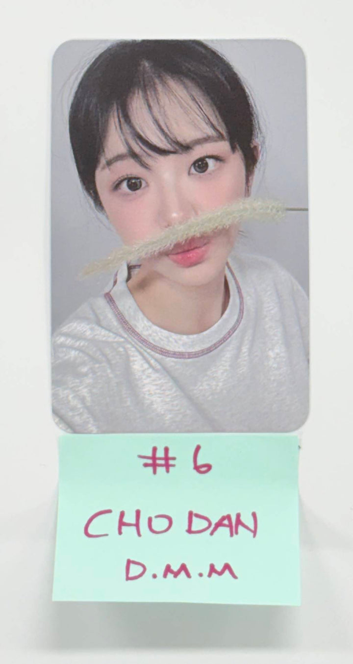 QWER - Dear My Muse Event Photocard (1) [25.12.30]