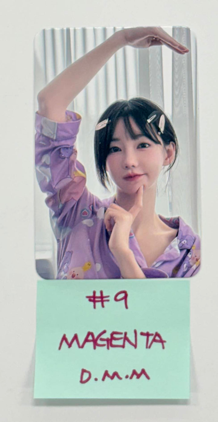 QWER - Dear My Muse Event Photocard (1) [25.12.30]
