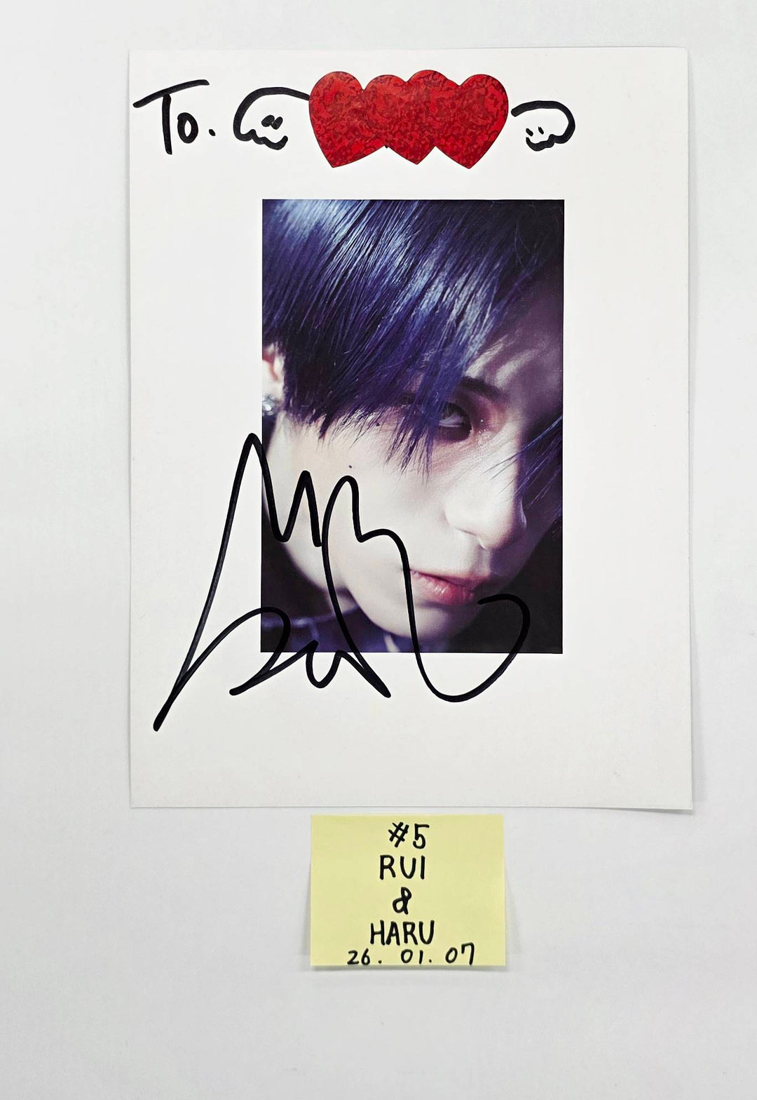 XLOV "UXLXVE" - A Cut Page From Fansign Event Album [26.01.07]