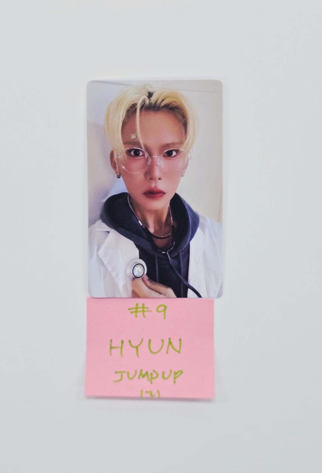 XLOV "UXLXVE" - Jump UP Fansign Event Photocard R6 [26.01.12]