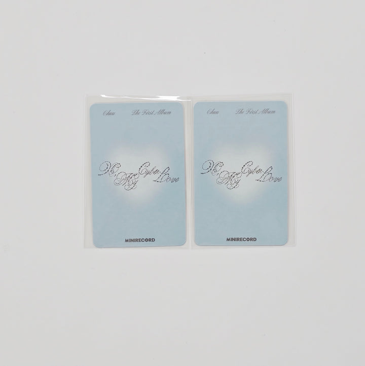CHUU The First Album "XO, My Cyberlove" - Mini Record Pre-Order Benefit Photocard (XO Ver.) [26.01.13]