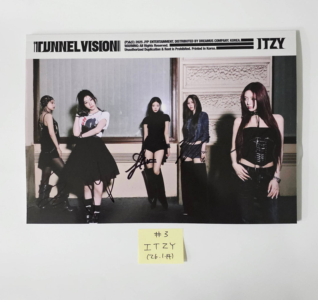 ITZY "TUNNEL VISION" - Hand Autographed(Signed) Promo Album [26.1.14]