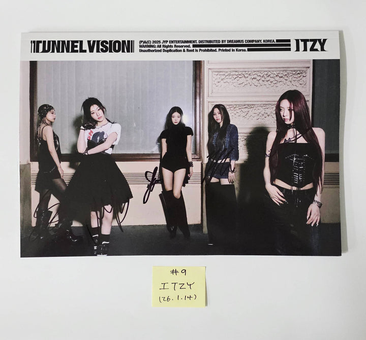 ITZY "TUNNEL VISION" - Hand Autographed(Signed) Promo Album [26.1.14]