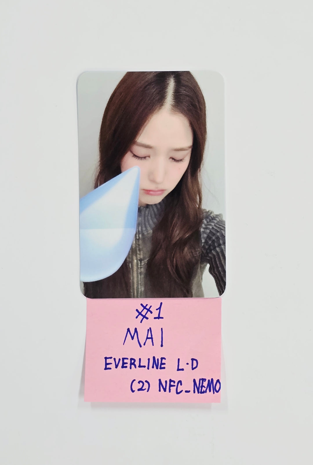 IZNA "Not Just Pretty" - Everline Lucky Draw Event Photocard (NFC_NEMO Ver.) R2 [26.01.15]