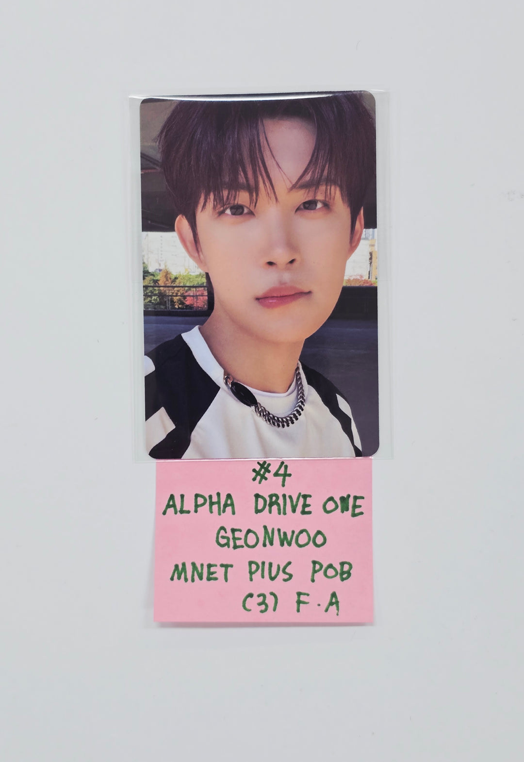ALPHA DRIVE ONE "EUPHORIA" - Mnet Plus Pre-Order Benefit Photocard (Freak Alarm ver.) [26.01.15]