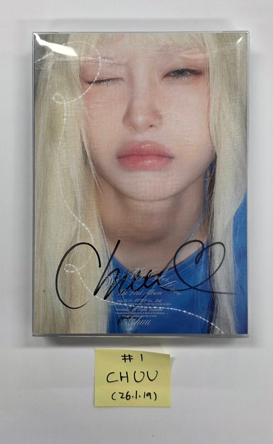 Apink "RE : LOVE", CHUU "XO, My Cyberlove" - Hand Autographed(Signed) Promo Album [26.1.19]