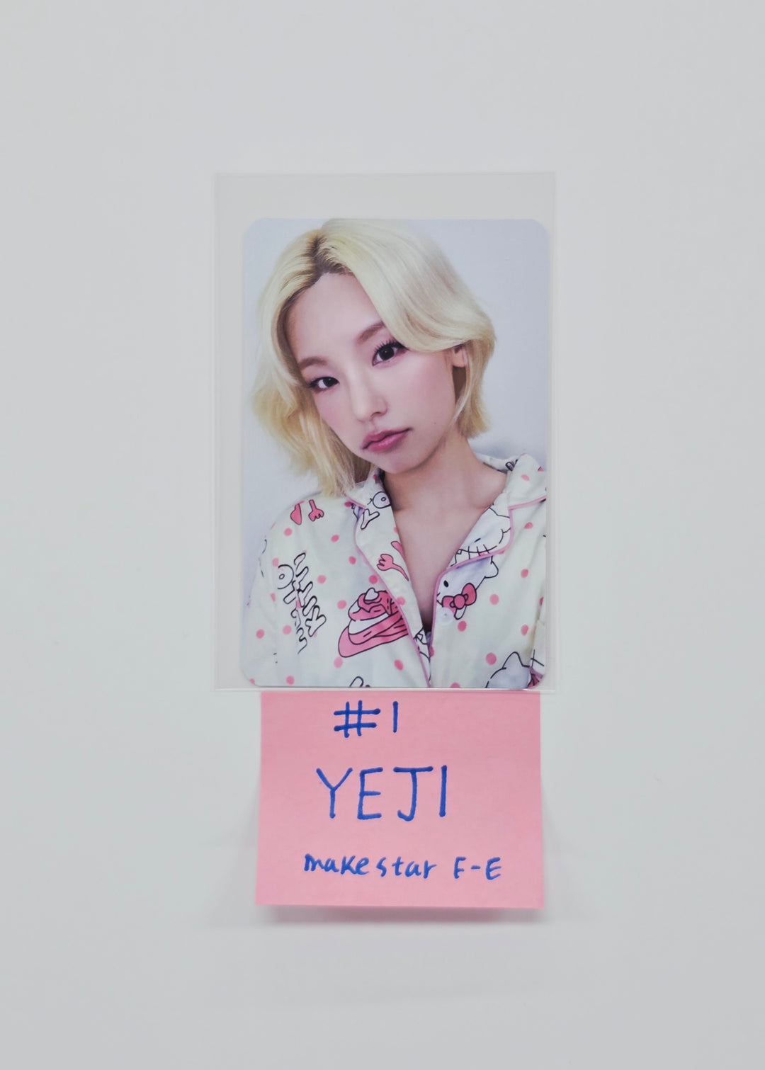 ITZY "TUNNEL VISION" - Makestar Fansign Event Photocard R7 [26.01.20]