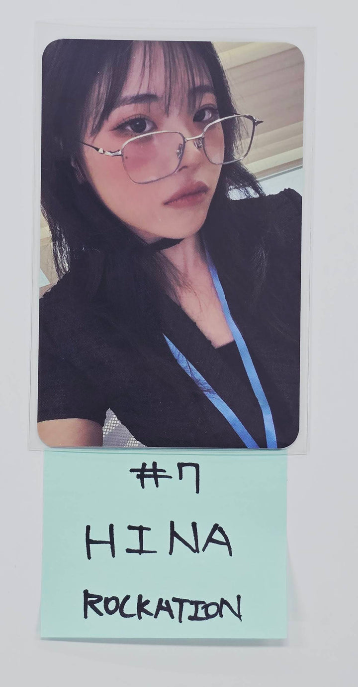 QWER "Rockation" - Official Photocard [26.1.21]