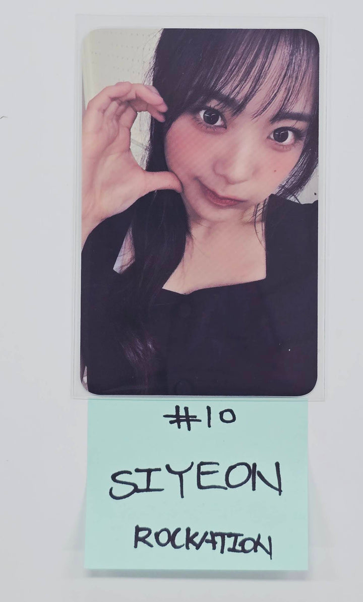 QWER "Rockation" - Official Photocard [26.1.21]