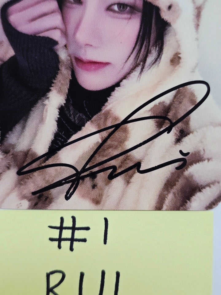 XLOV "UXLXVE" - Hand Autographed(Signed) Photocard [26.01.23]