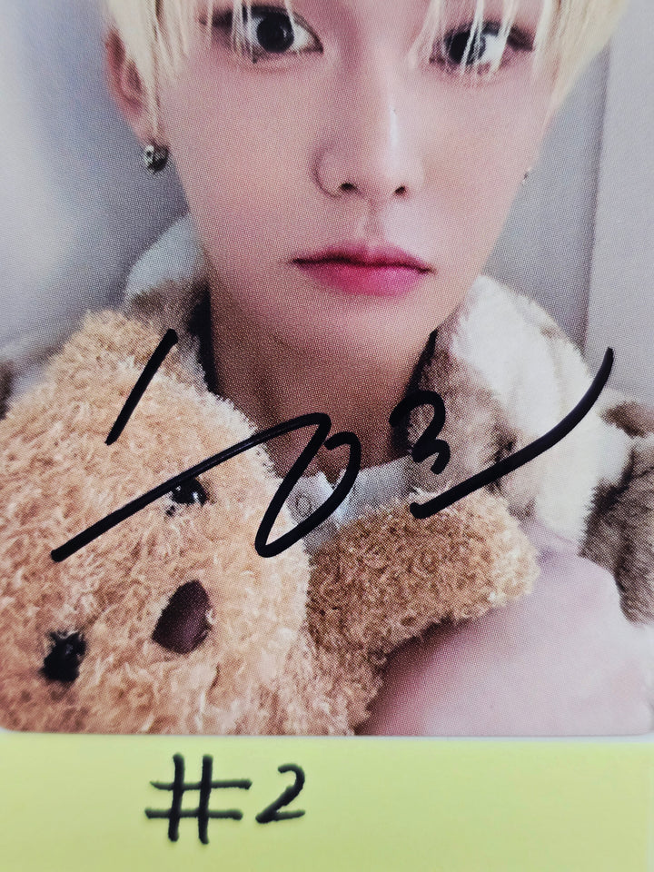 XLOV "UXLXVE" - Hand Autographed(Signed) Photocard [26.01.23]