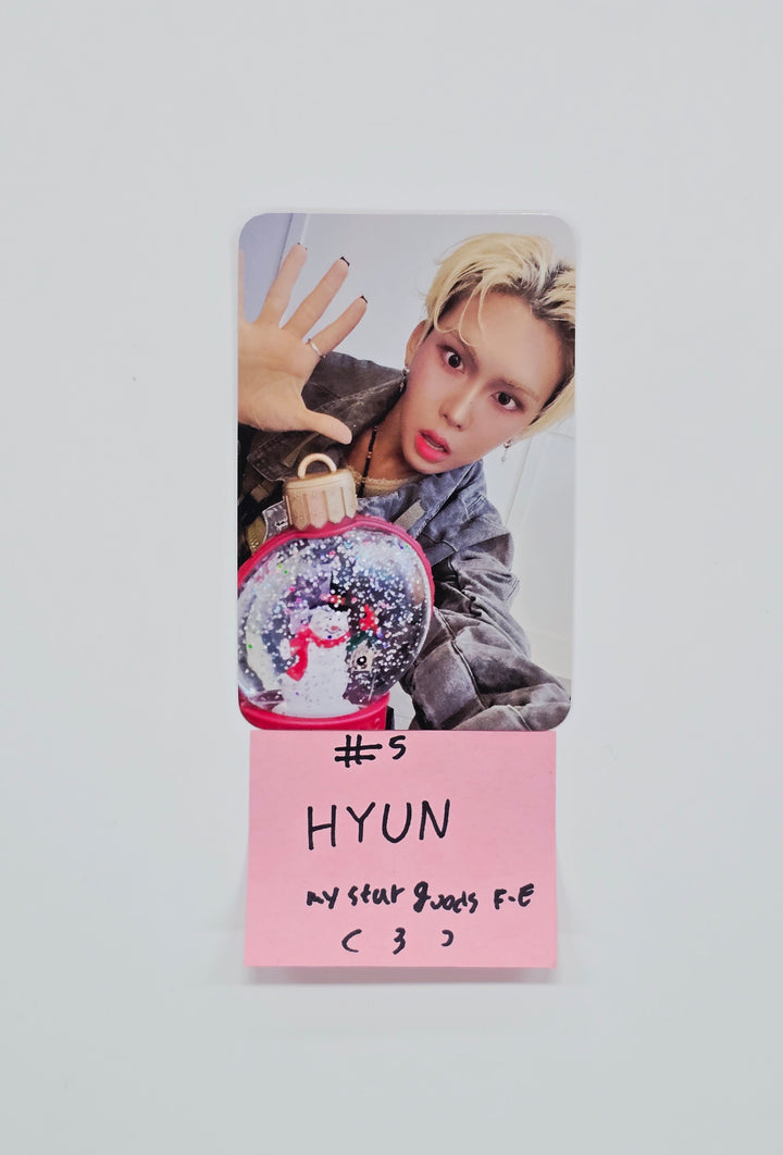 XLOV "UXLXVE" - My Star Goods Fansign Event Photocard R5 [26.01.23]