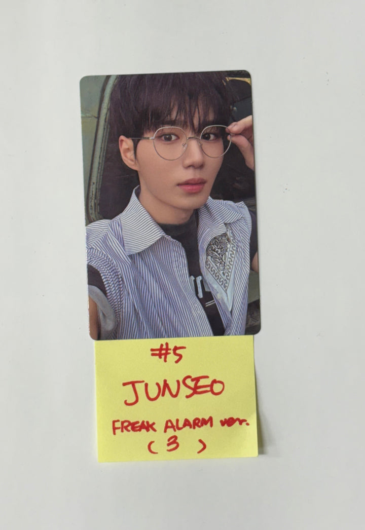 ALPHA DRIVE ONE "EUPHORIA" - Pop-Up Official Random Trading Photocard (Freke Alarm ver.) (1) [26.1.26]