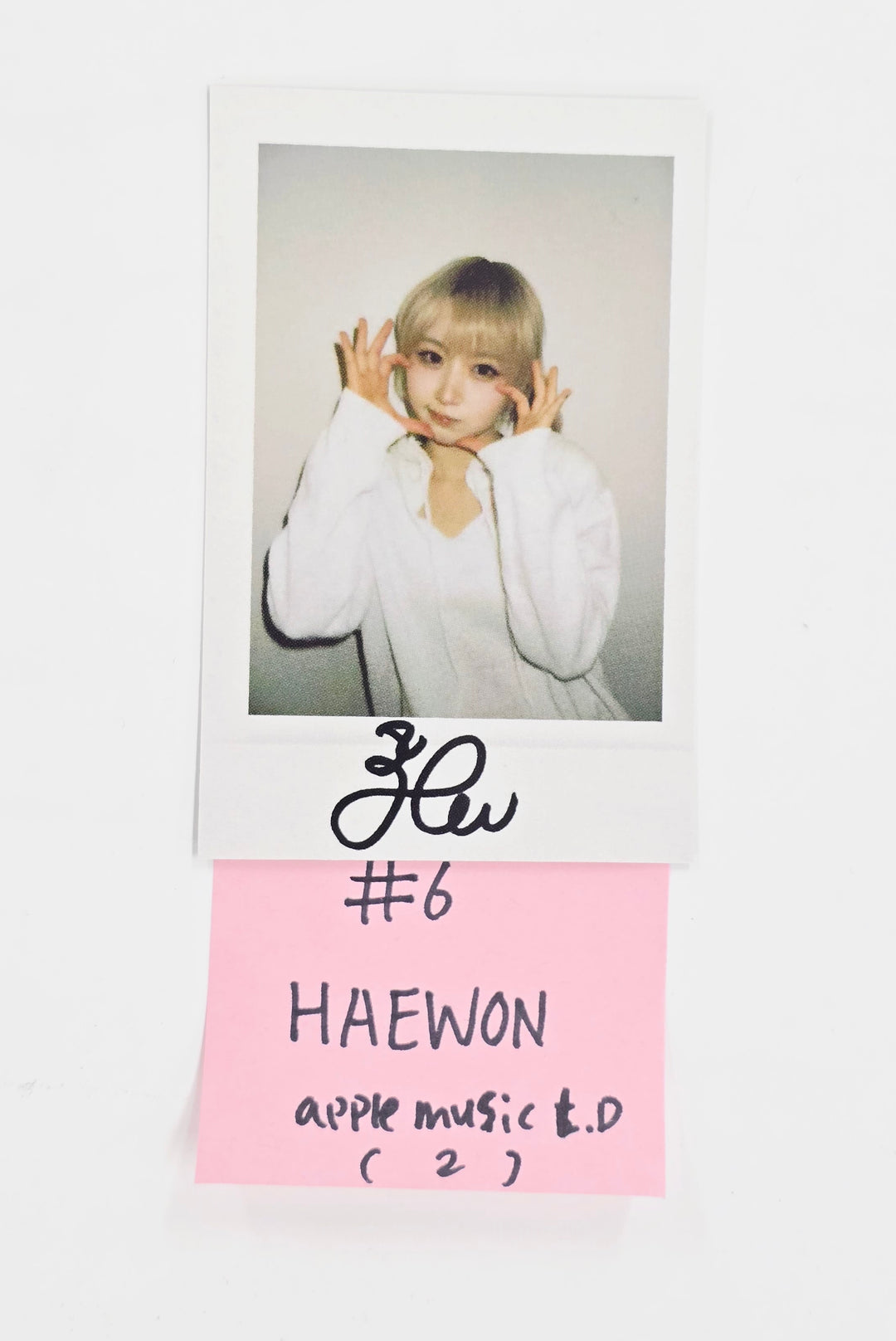 NMIXX "Blue Valentine" - Apple Music Lucky Draw Event Photocard, polaroid type Photocard R2 [26.01.28]