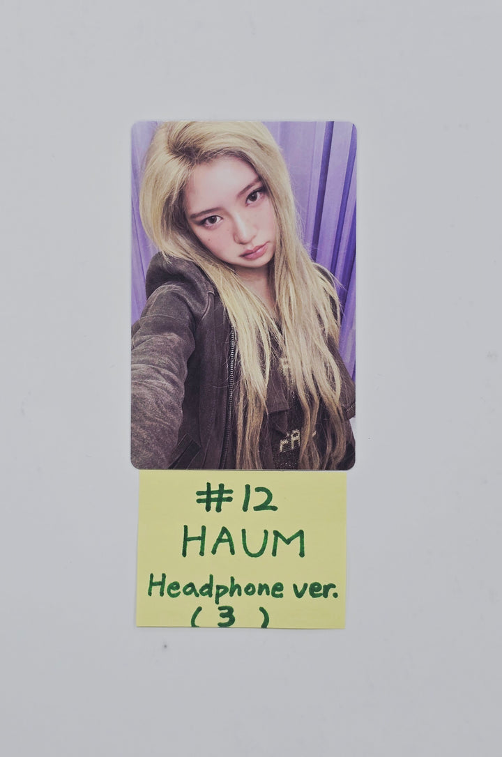 KiiiKiii "Delulu Pack" - Official Photocard (calender, crystal ball, headphone ver.) [26.02.02]