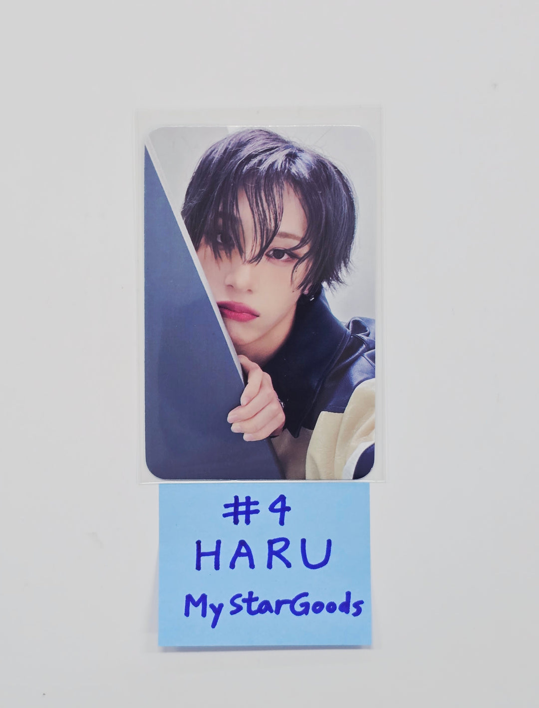 XLOV "UXLXVE" - My Star Goods Fansign Event Photocard [26.02.03]