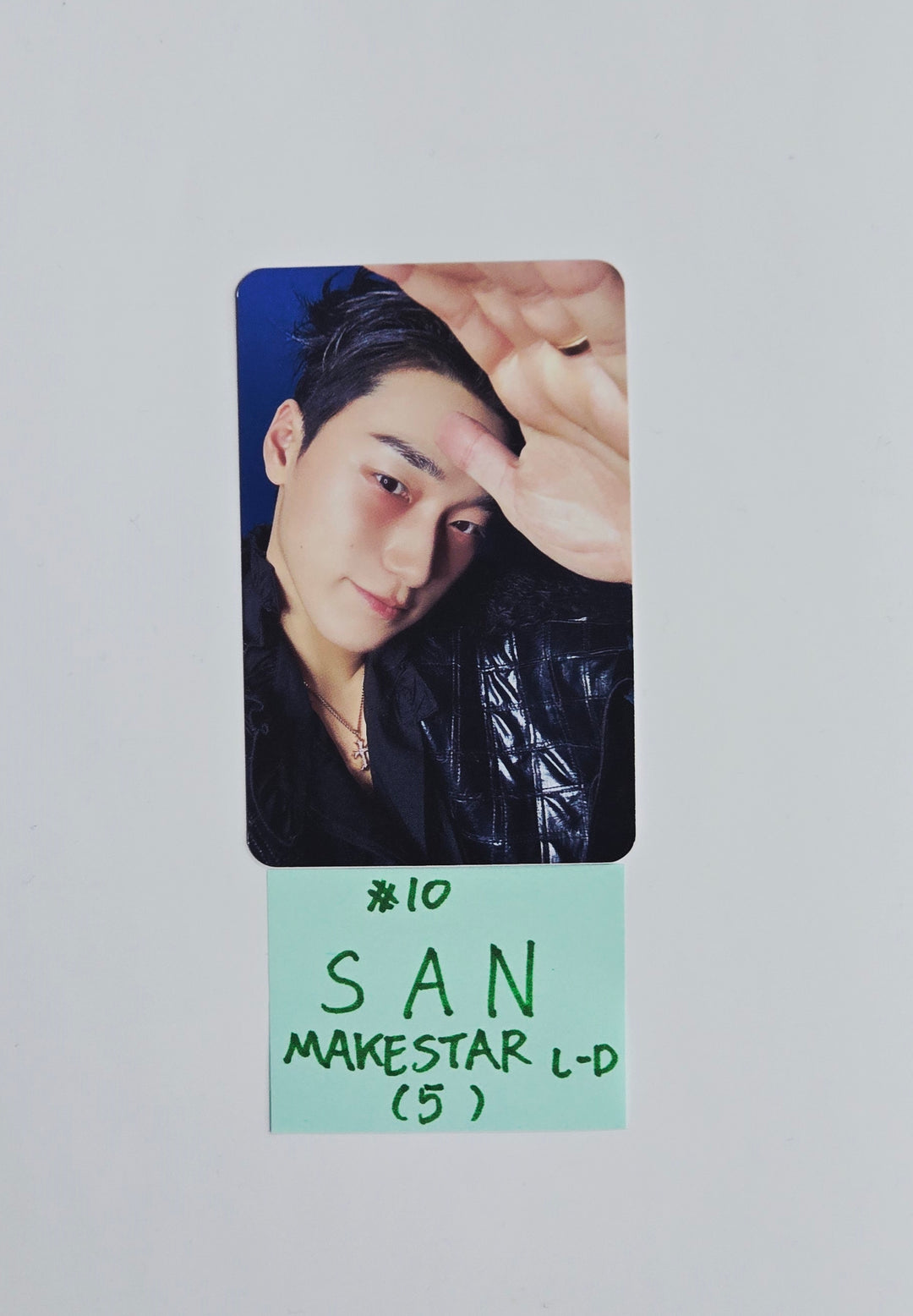 ATEEZ "GOLDEN HOUR : Part.4" - Makestar Lucky Draw Event Photocard [26.02.09]