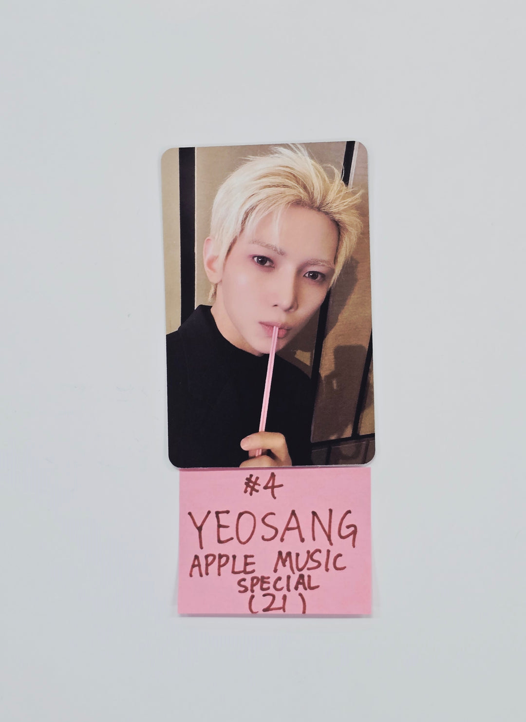 ATEEZ "GOLDEN HOUR : Part.4" - Apple Music Drink Event Photocard [26.02.10]