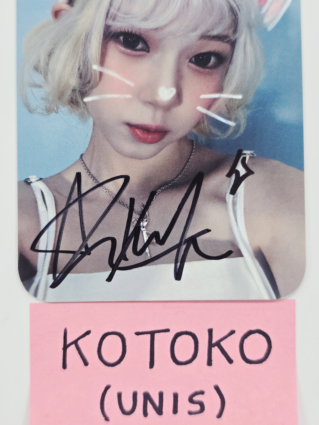 KOTOKO (of UNIS) "SWICY" - Hand Autographed(Signed) Broadcast Photocard [26.02.10]
