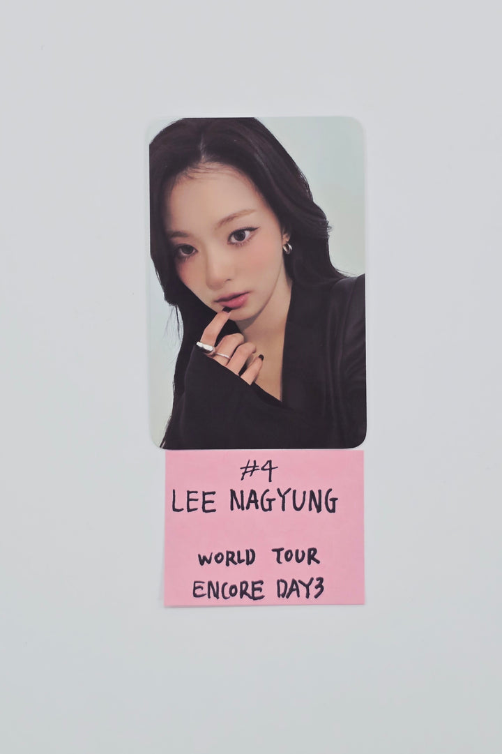 Fromis_9 "NOW TOMORROW" - ENCORE World Tour DAY 3 Enterance Photocard [26.02.10]