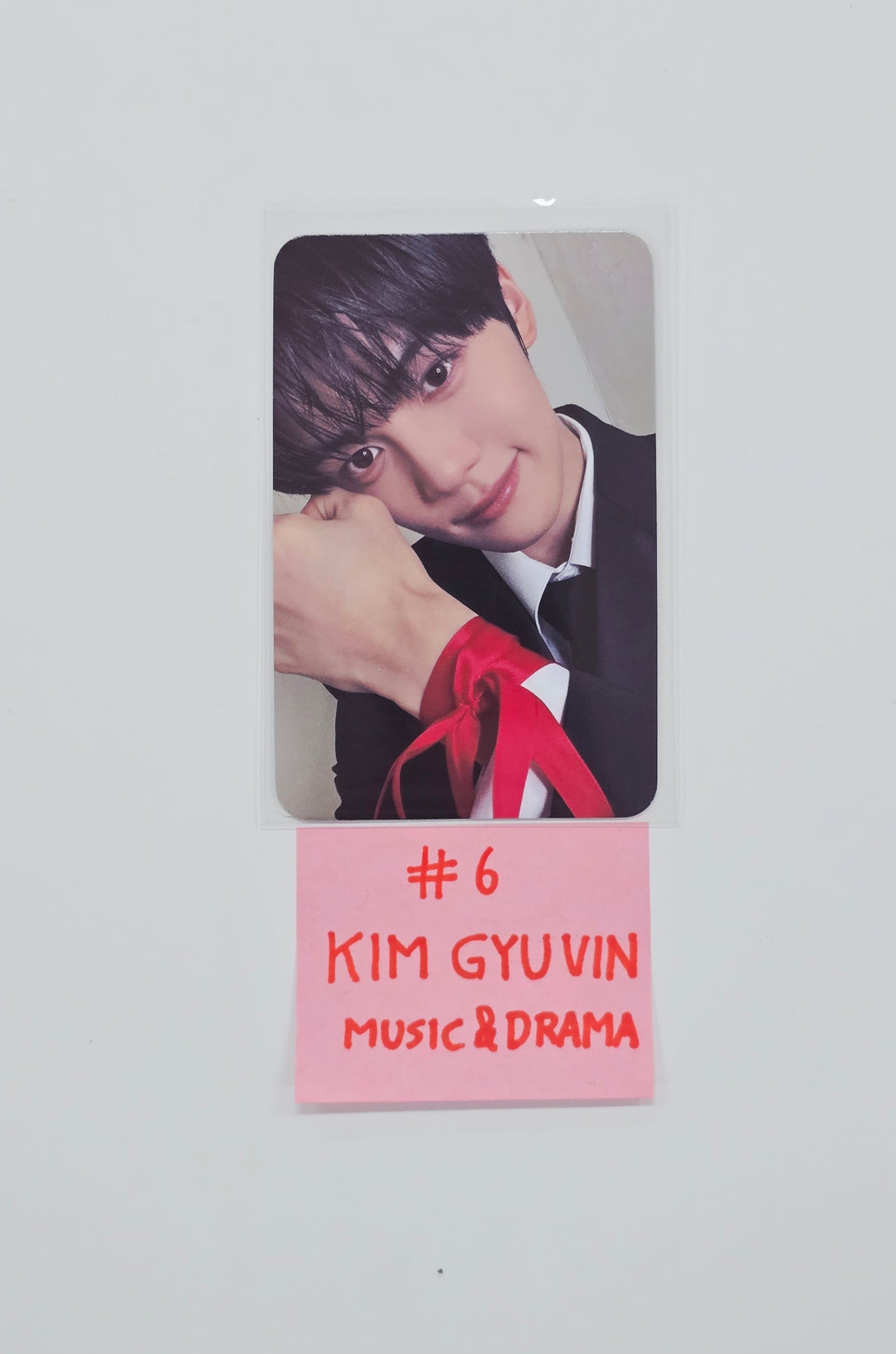 ZeroBaseOne "RE-FLOW" - Music &amp; Drama Pre-Order Benefit Photocard [26.02.10]