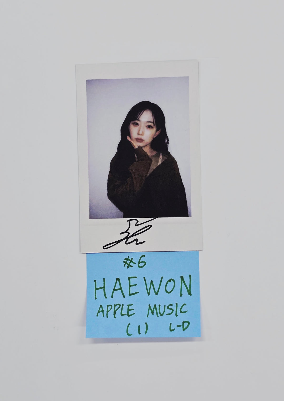 NMIXX "Blue Valentine" - Apple Music Lucky Draw Event Photocard, Polaroid type Photocard R5 [26.02.11]
