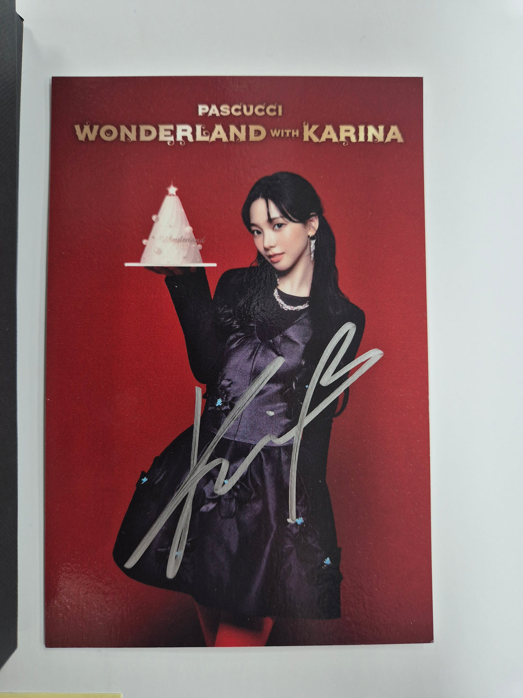 KARINA (of Aespa) - Hand Autographed(Signed) Post card [26.02.19]