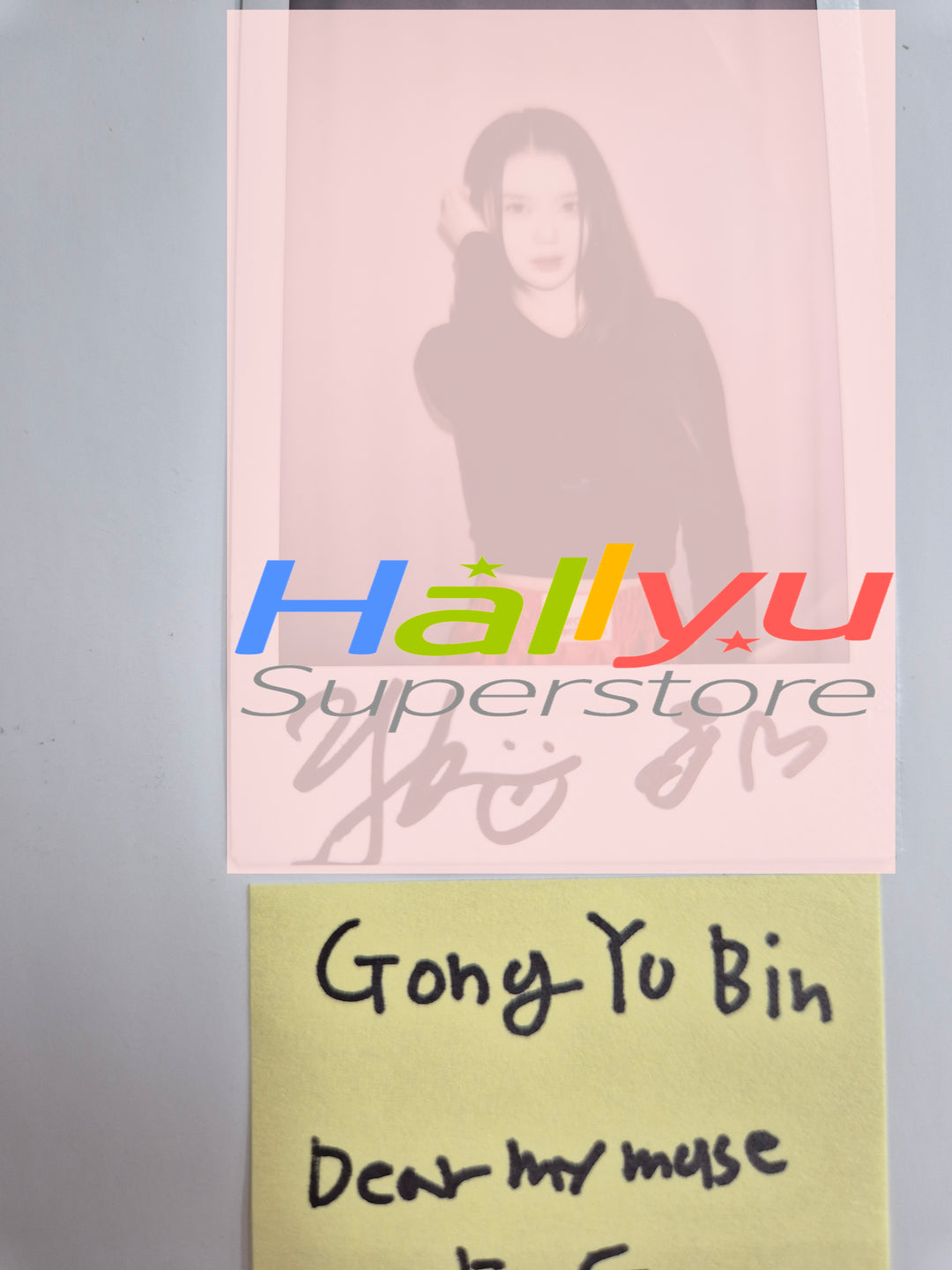 Gong yu Bin (of TripleS) - Hand Autographed(Signed) Polaroid [26.02.19]