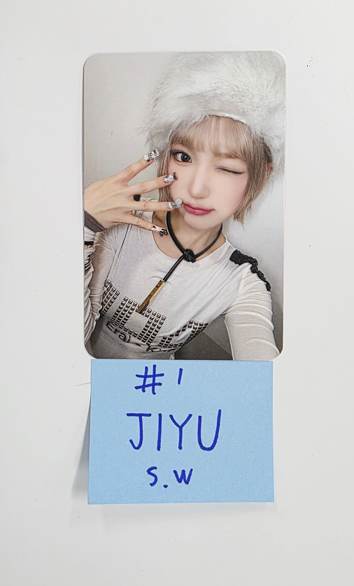 KiiiKiii "Delulu Pack" - Soundwave Fansign Event Photocard [26.02.19]