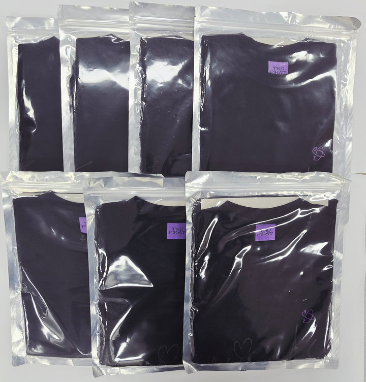 EVERGLOW - 2021 EVERGLOW Online Concert "The First" Hand Autographed T-Shirt [26.02.20]