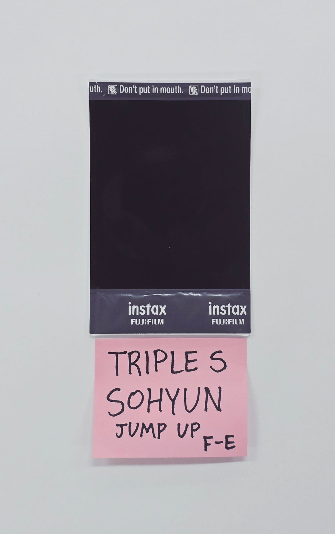 SOHYUN (of TripleS) - Hand Autographed(Signed) Polaroid [26.02.23]
