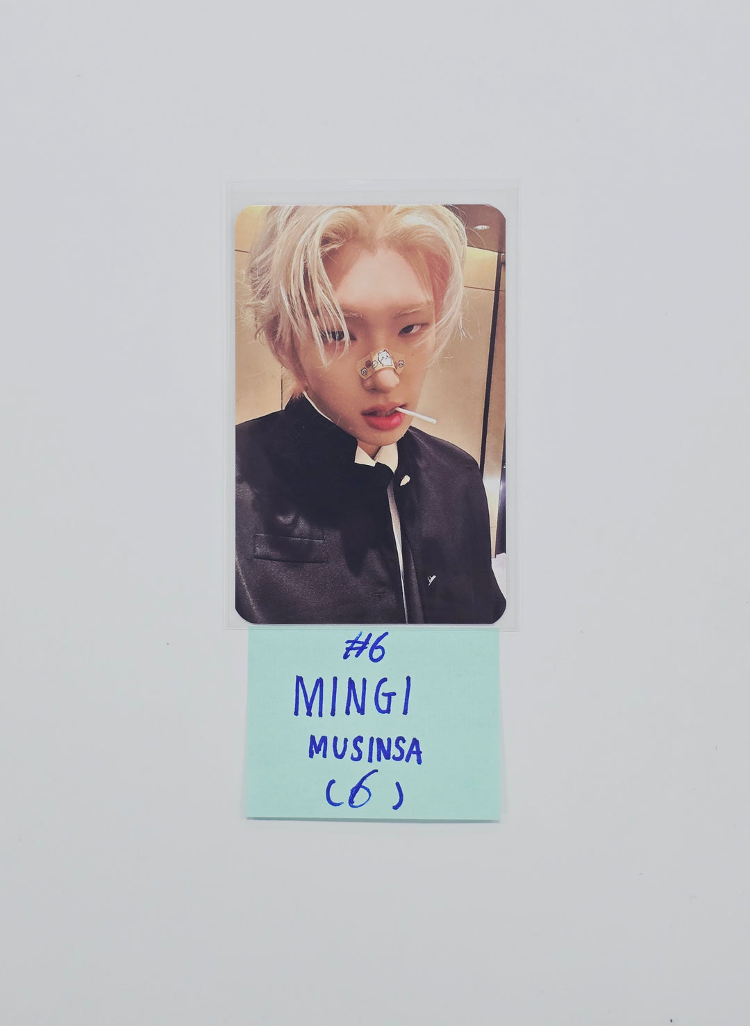 ATEEZ "GOLDEN HOUR : Part.4" - MUSINSA Lucky Draw Event Photocard [26.02.25]