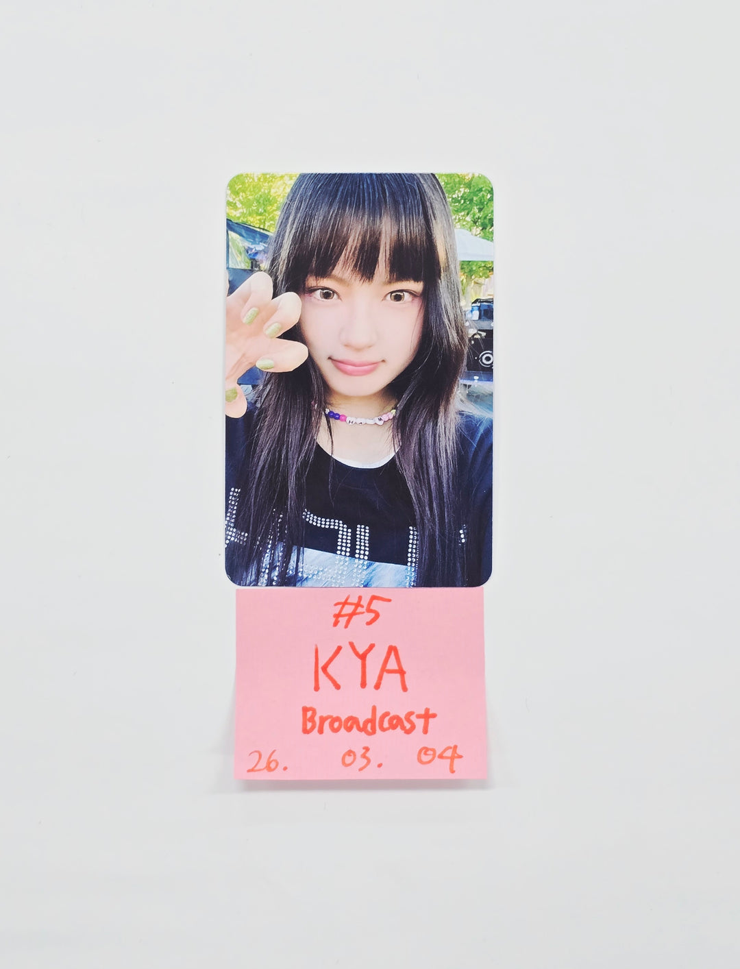 KiiiKiii - Broadcast Photocard [26.03.04]