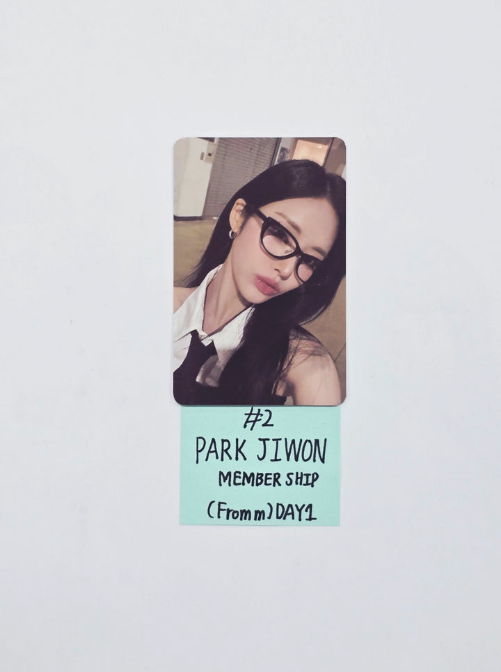 Fromis_9 - ENCORE World Tour Membership Event Photocard Day1 [26.03.06]