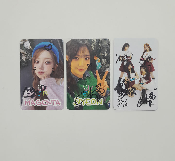 QWER - QWER X  Play Station Hand Autographed(Signed) Photocard [26.03.06]