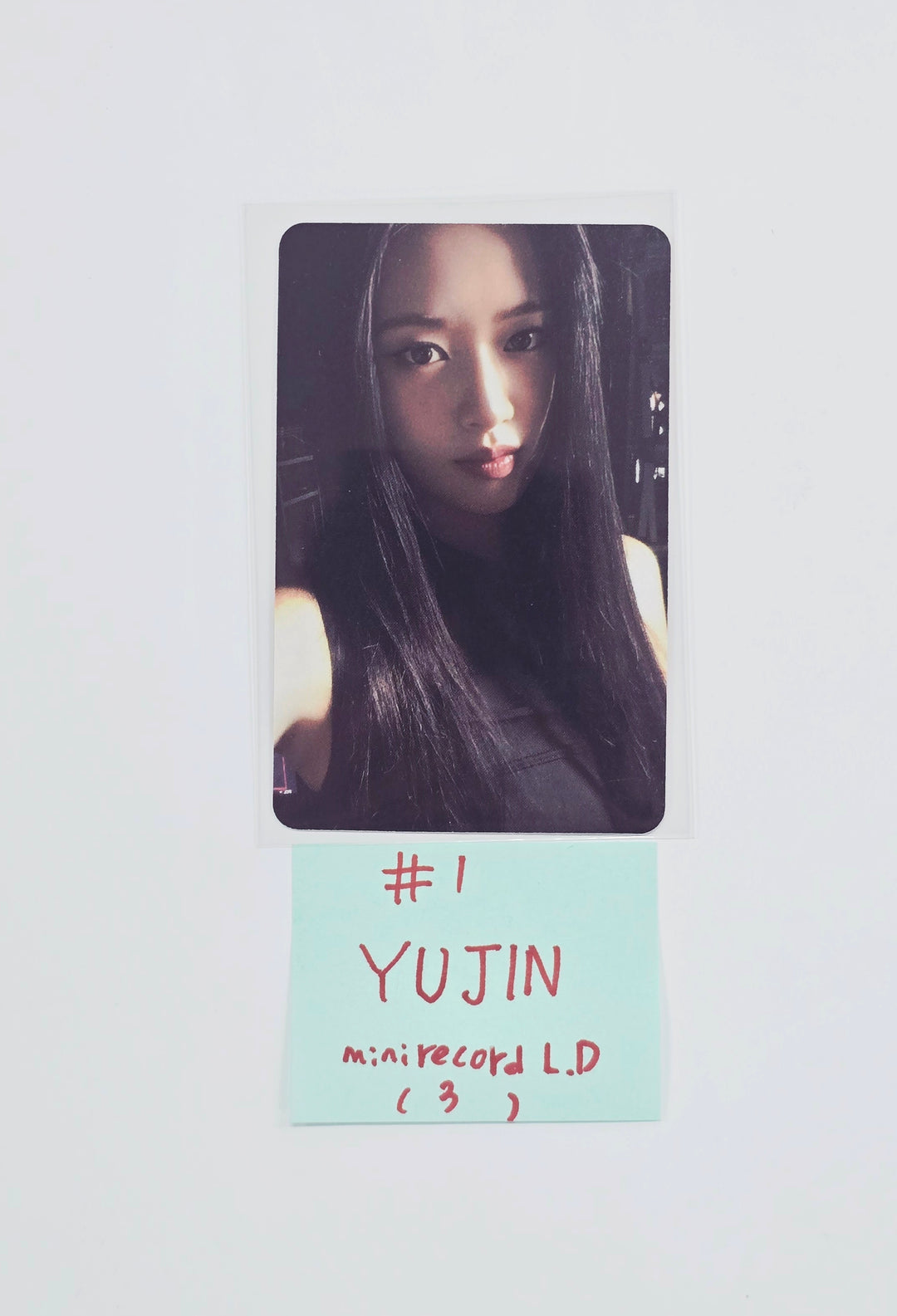 IVE "REVIVE+" - Mini Record Lucky Draw Event Photocard [26.03.11]