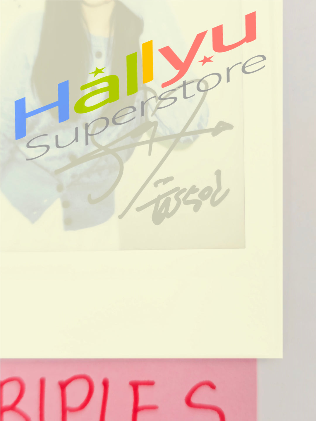 SooMin (of TripleS) - Hand Autographed(Signed) Polaroid [26.03.12]
